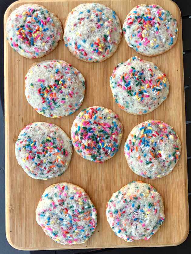 Look at all of those Funfetti cookies!