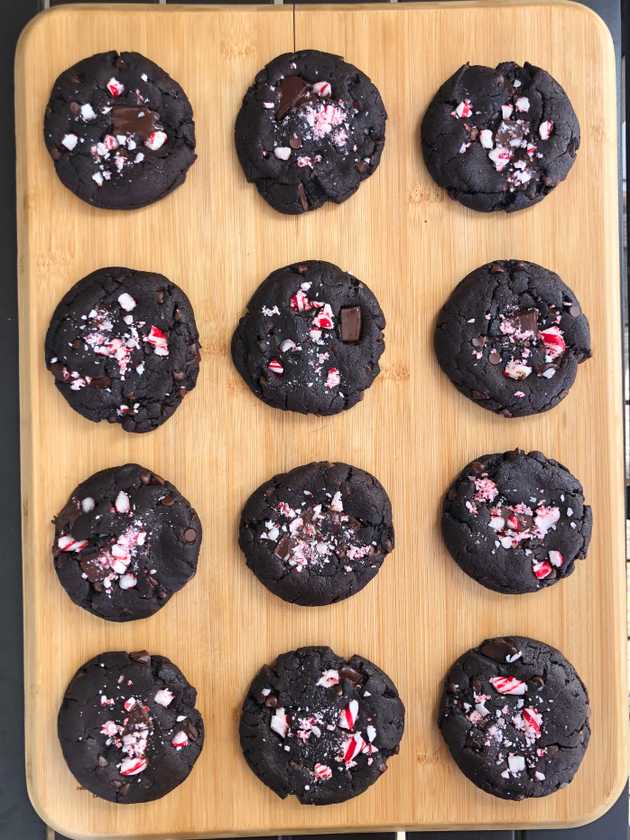 Look at all of those Fudgy Mint cookies!